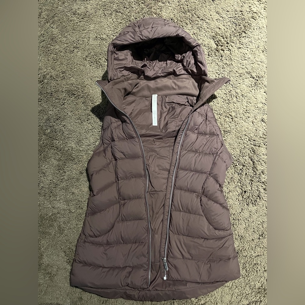 EUC lululemon vest. Rose colored, size 6